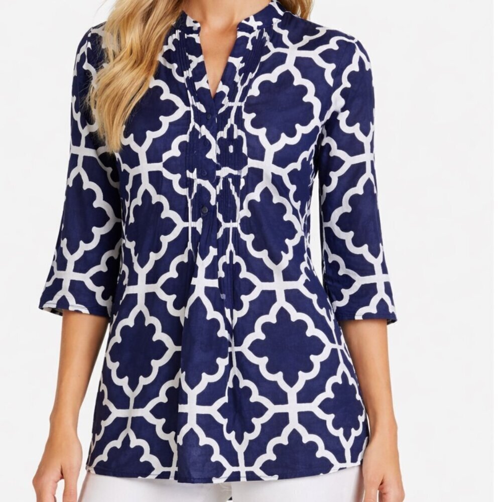 Roller Rabbit tunic top size XS navy Blue 3/4 sleeves coverup palm beach chic